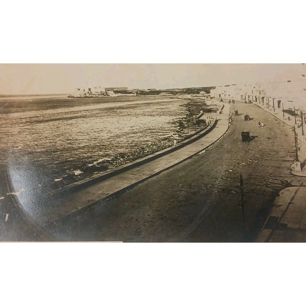 Rppc 1900s Havana Cuba Gulf Avenue Rare AZO Street Scene Carts M Mule Wagons